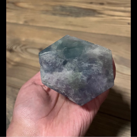 ✨ HP ✨ Large Fluorite ✨ Tower--Marbled Look ✨ - Picture 2 of 11